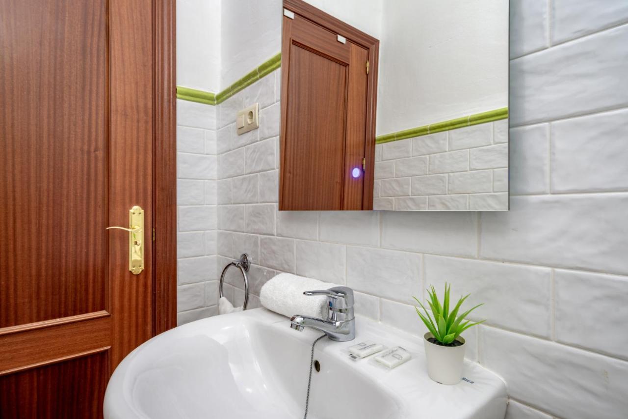 Spacious Flat In The Heart Of Torremolinos Ref 39 Apartment Ngoại thất bức ảnh